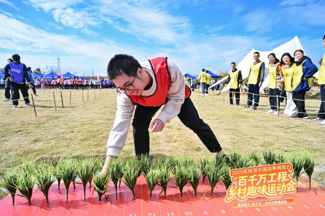 1764660469583682.jpg 5.jpg